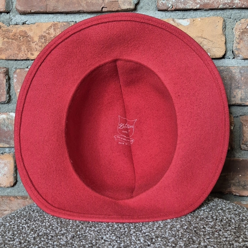 Geo. W. Bollman Hat Co. (USA) Vintage Red Wool Felt Derby Hat Feather Accent - Picture 5 of 6